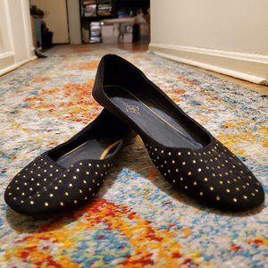 Black and Gold Flats